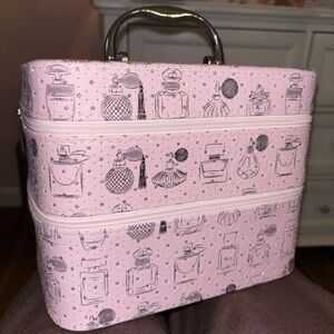 Sparkly cosmetic bag